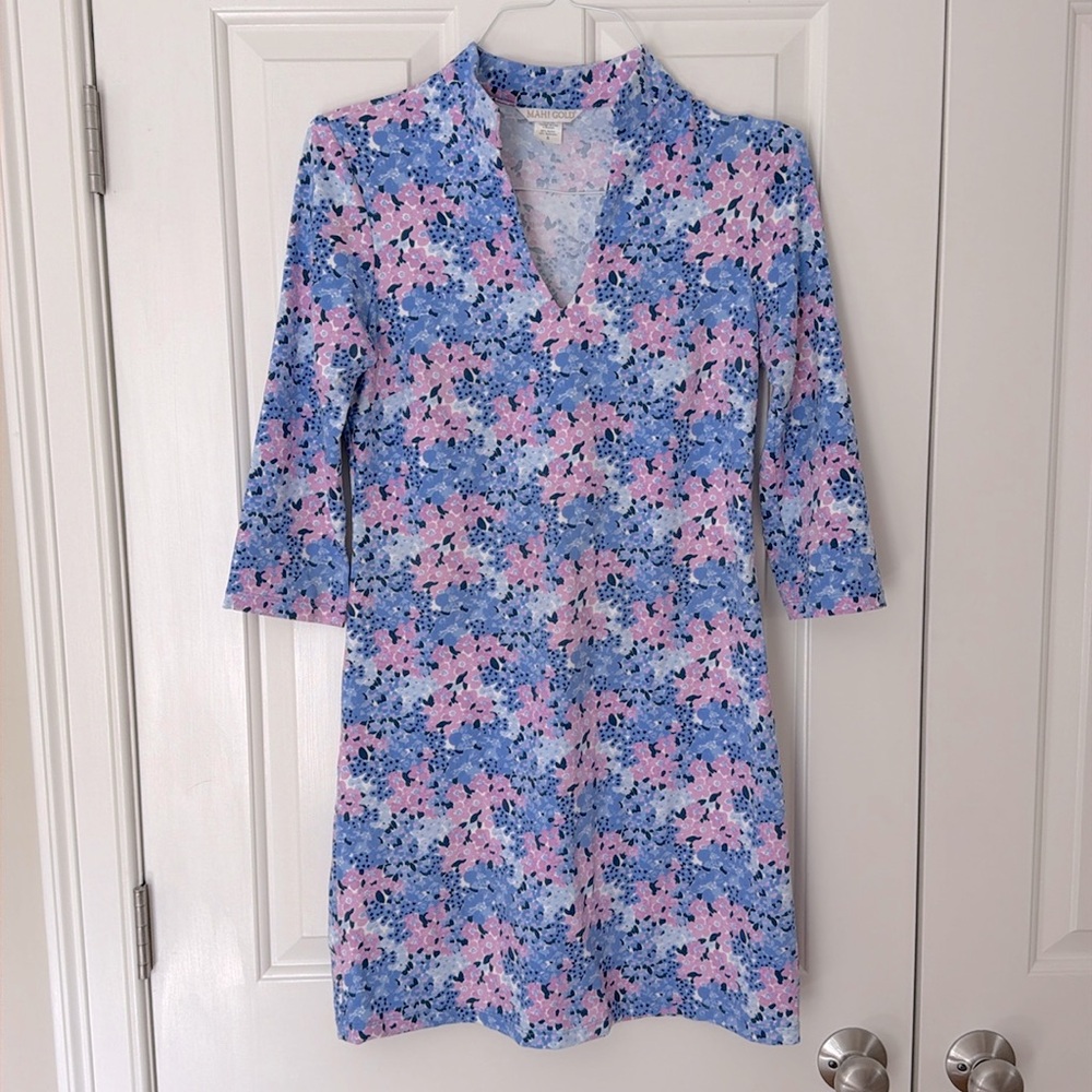 Mahi Gold 3/4 sleeve dress, size small, nwot